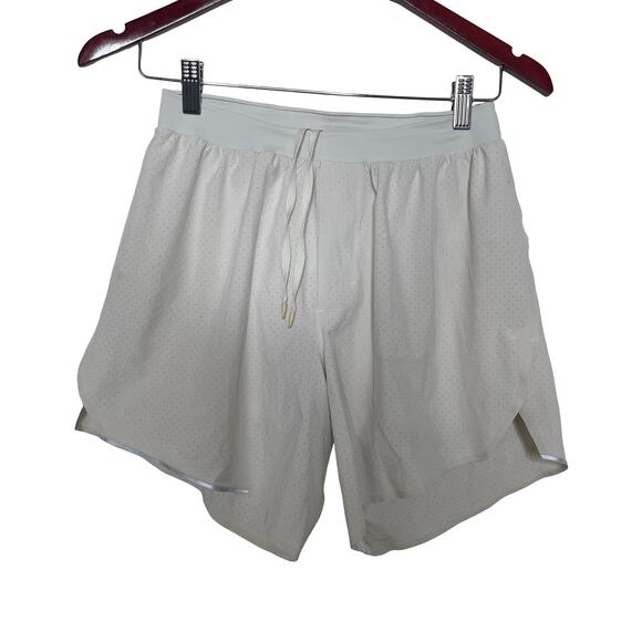 Lululemon Fast and Free Short 6" Lined on off white sz S - Picture 1 of 4